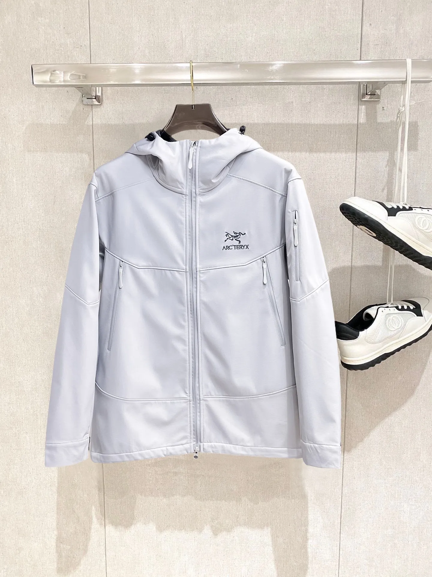 Same Style， ， 2026 New Arrival ， Original Premium Breathable ， ， ， Quality。 ， Sizes：M～3XL，
